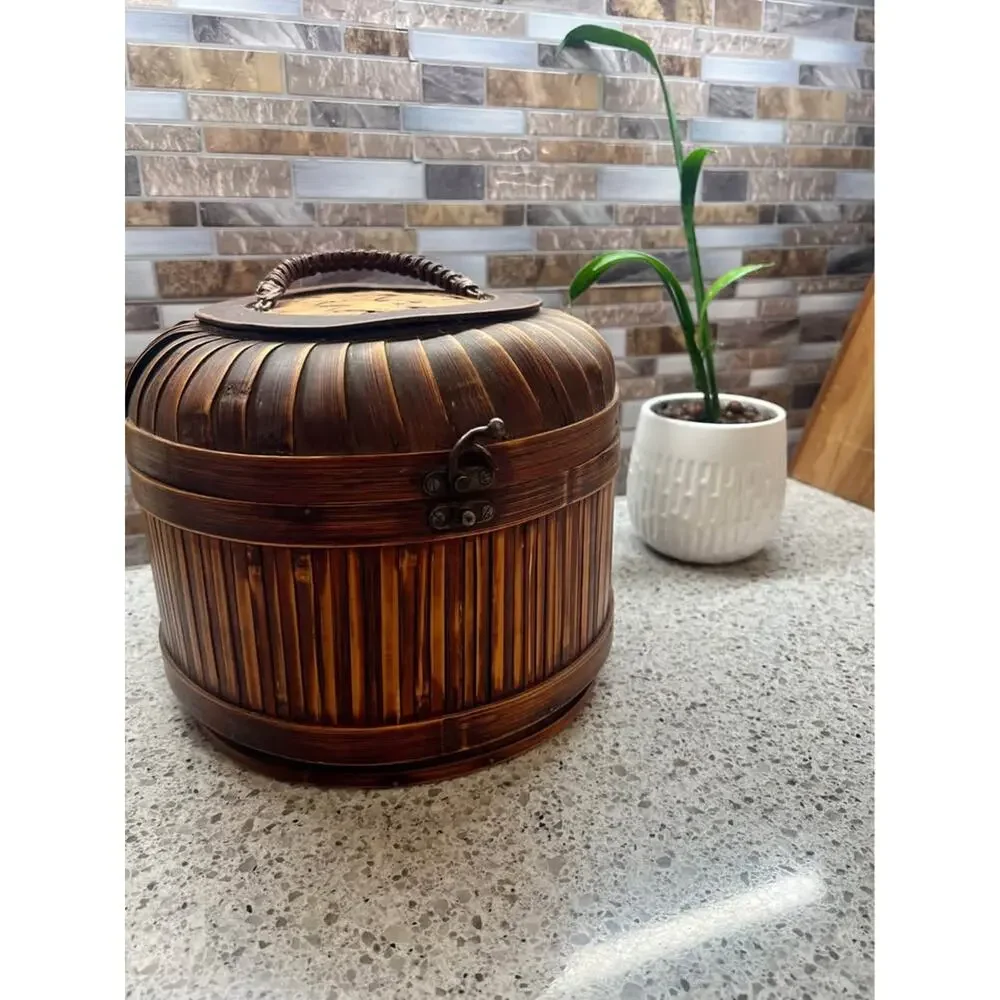unbranded beautiful vintage